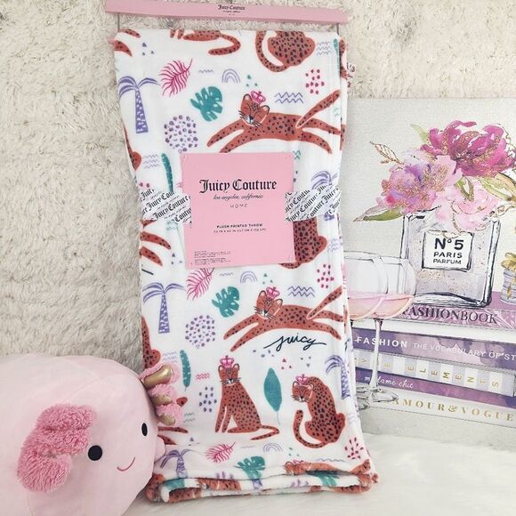 {Juicy Couture} White {Leopard} Plush Throw Blanket - Picture 1 of 3